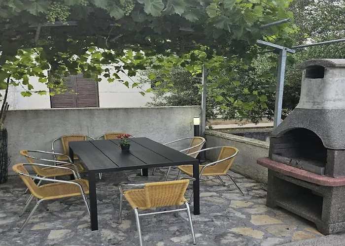 Lejlighed Mlikota - Two Bedroom With Terrace