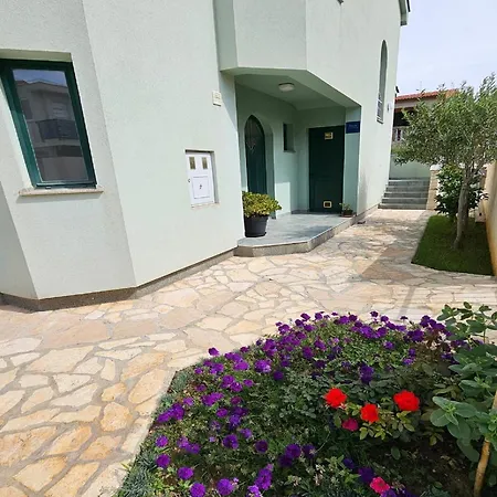 Appartement Mlikota - Two Bedroom With Terrace