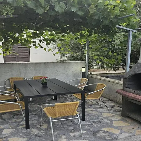 Apartamento Mlikota - Two Bedroom With Terrace