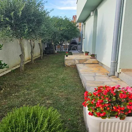 Apartamento Mlikota - Two Bedroom With Terrace
