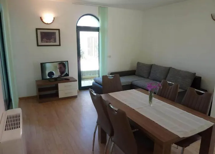 Mlikota - Two Bedroom With Terrace Apartman Zaton (Zadar)